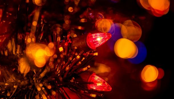 Fond d'écran guirlandes lumineuses de Noël effet bokeh